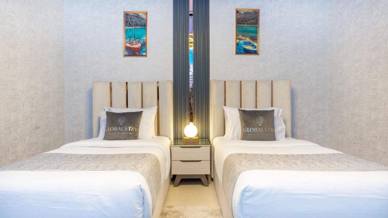 Exclusive Retreat Globalstay'S New 3Br Townhouse With Private Pool Дубай Экстерьер фото