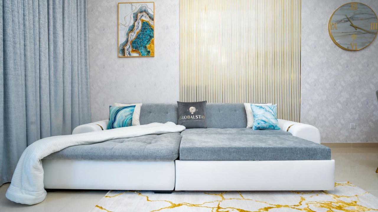 Exclusive Retreat Globalstay'S New 3Br Townhouse With Private Pool Дубай Экстерьер фото