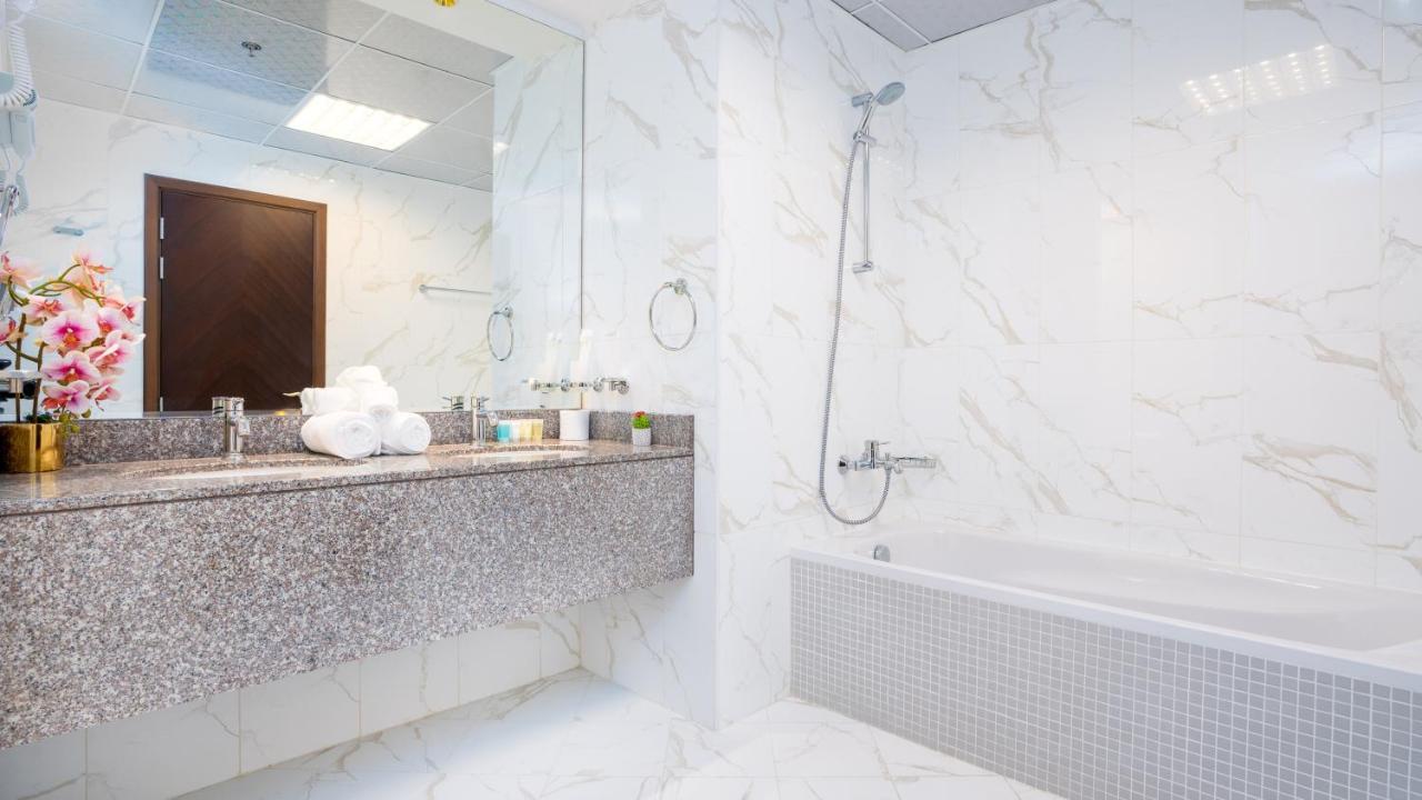 Exclusive Retreat Globalstay'S New 3Br Townhouse With Private Pool Дубай Экстерьер фото